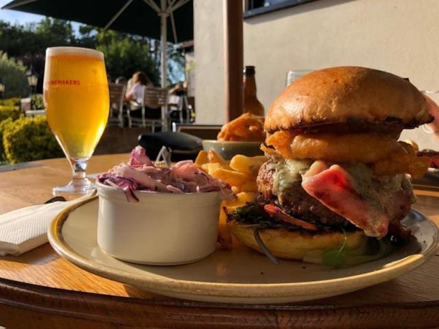 The Black Horse Inn Maidstone Luaran gambar